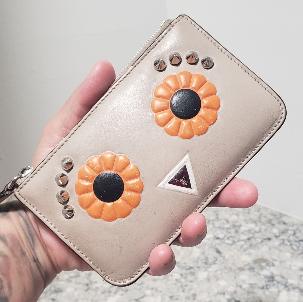 Fendi Leather Floral Face Coin Pouch Keychain - Picture 9 of 10